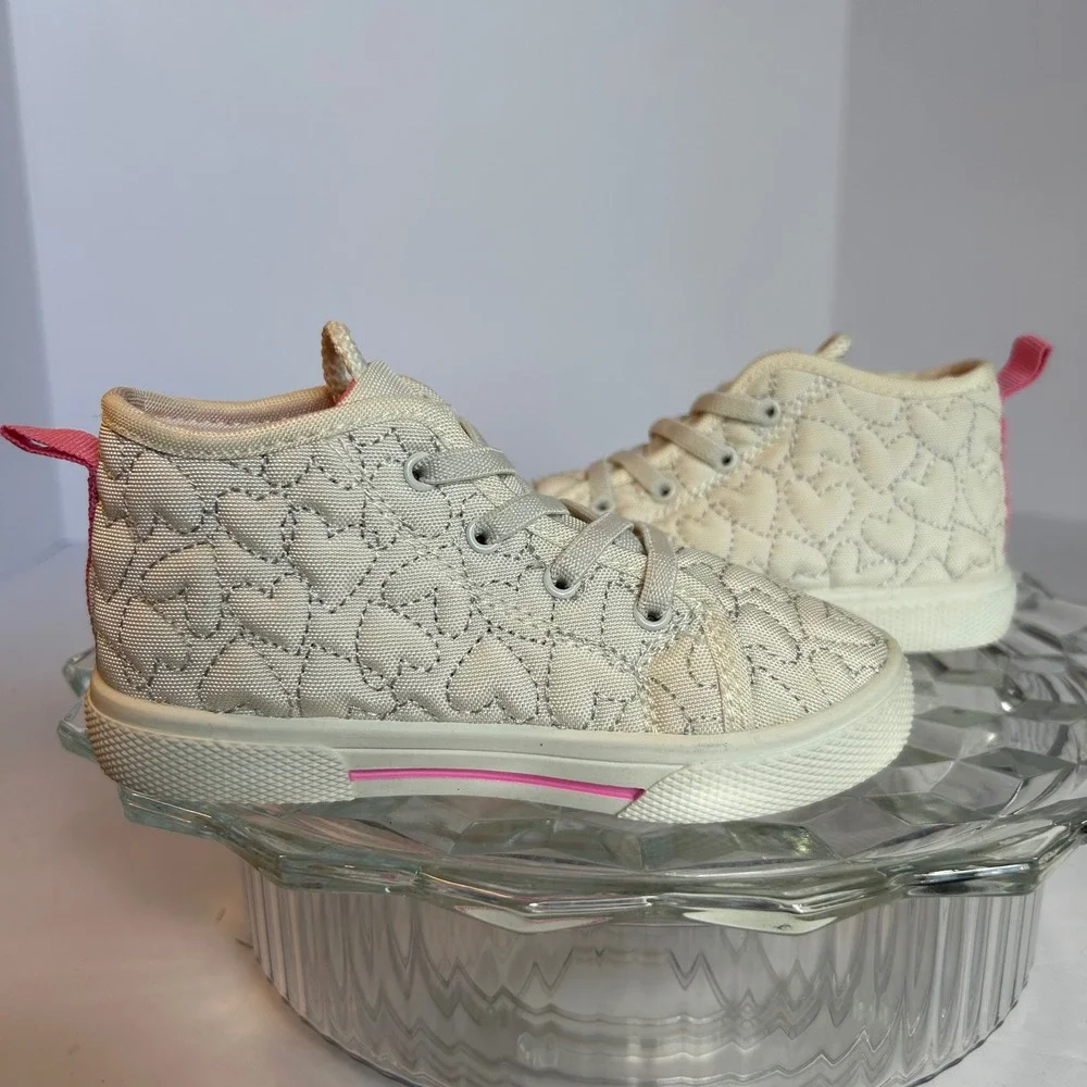 Carters 9M Sneakers Shoes Quilted Hearts Beige Pink Toddler Girl Casual Lace Up